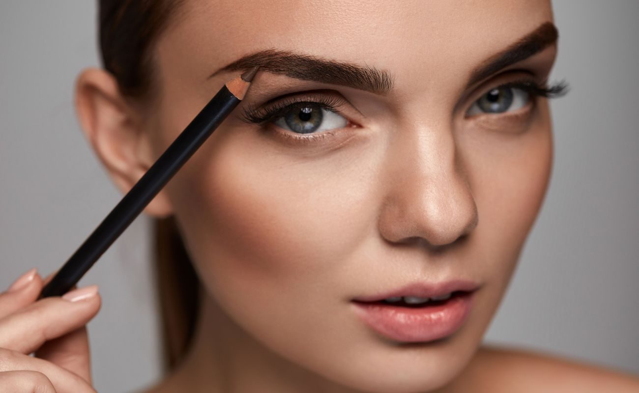 ¿Qué producto de maquillaje elegir para tener cejas perfectas?